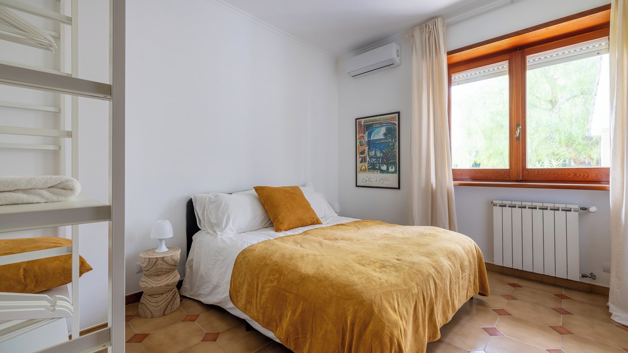 Photo of Bedroom in Zona XXXIV Casal Palocco