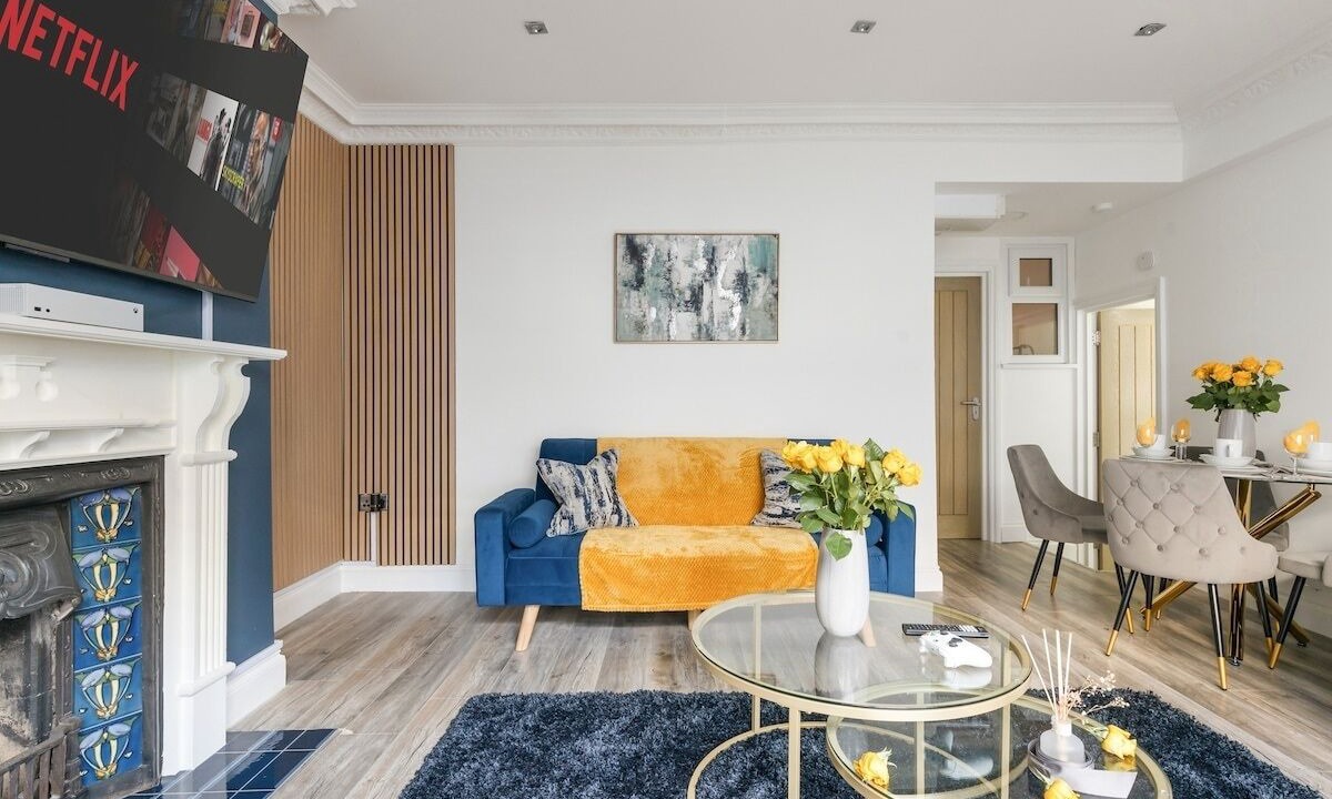 Photo of Livingroom in Angel