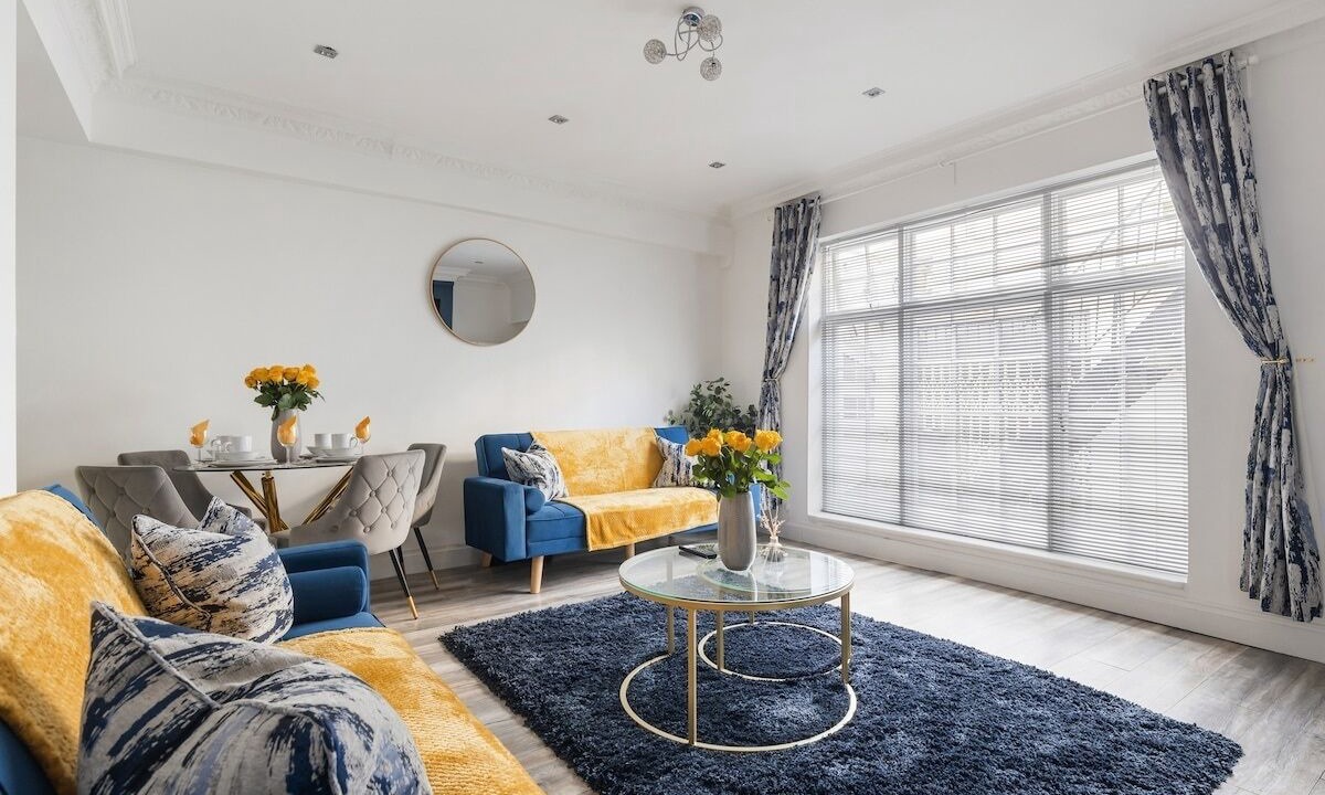 Photo of Livingroom in Angel