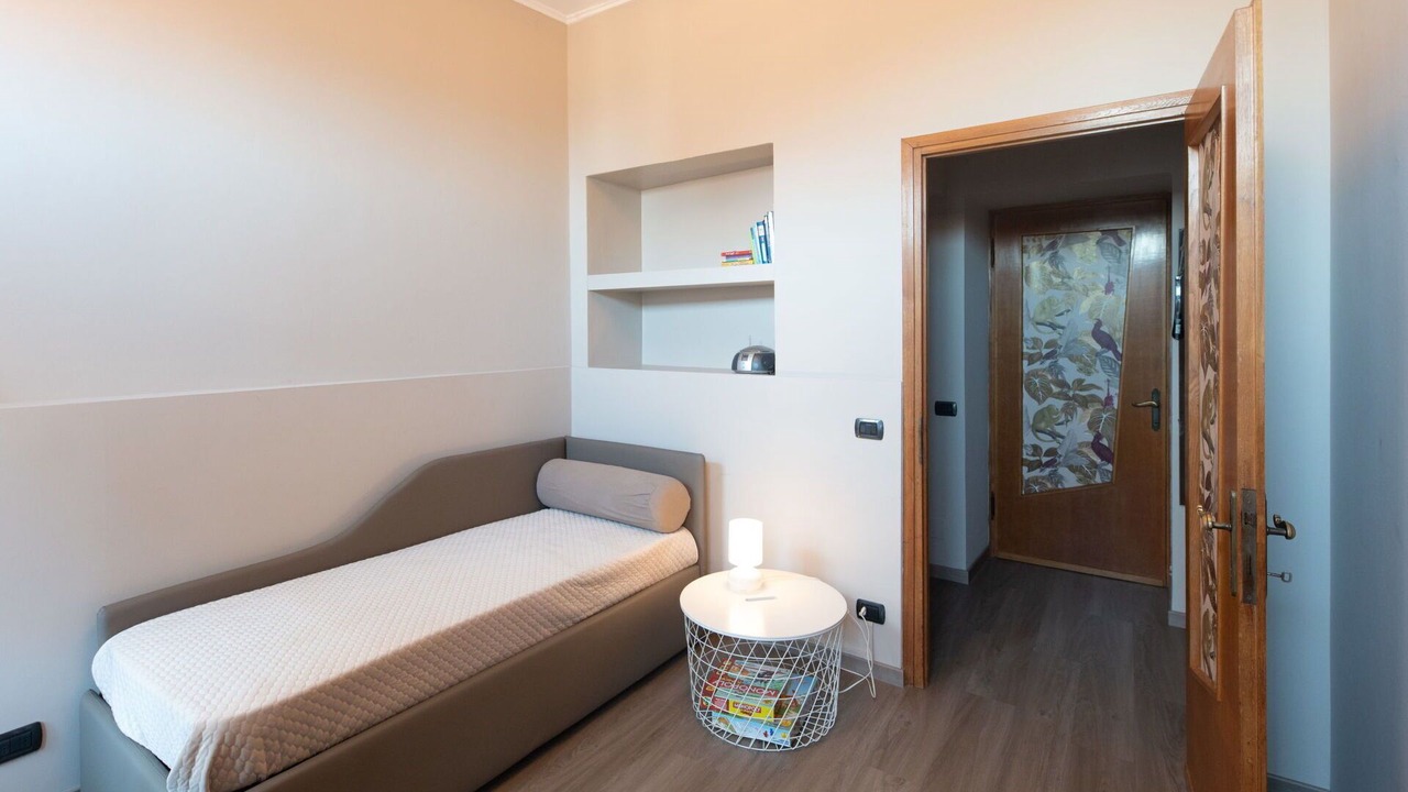 Photo of Bedroom in Mergozzo