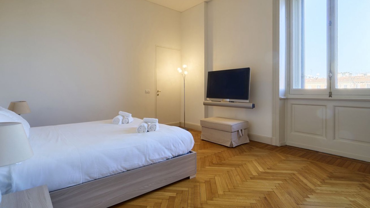 Photo of Bedroom in Magenta