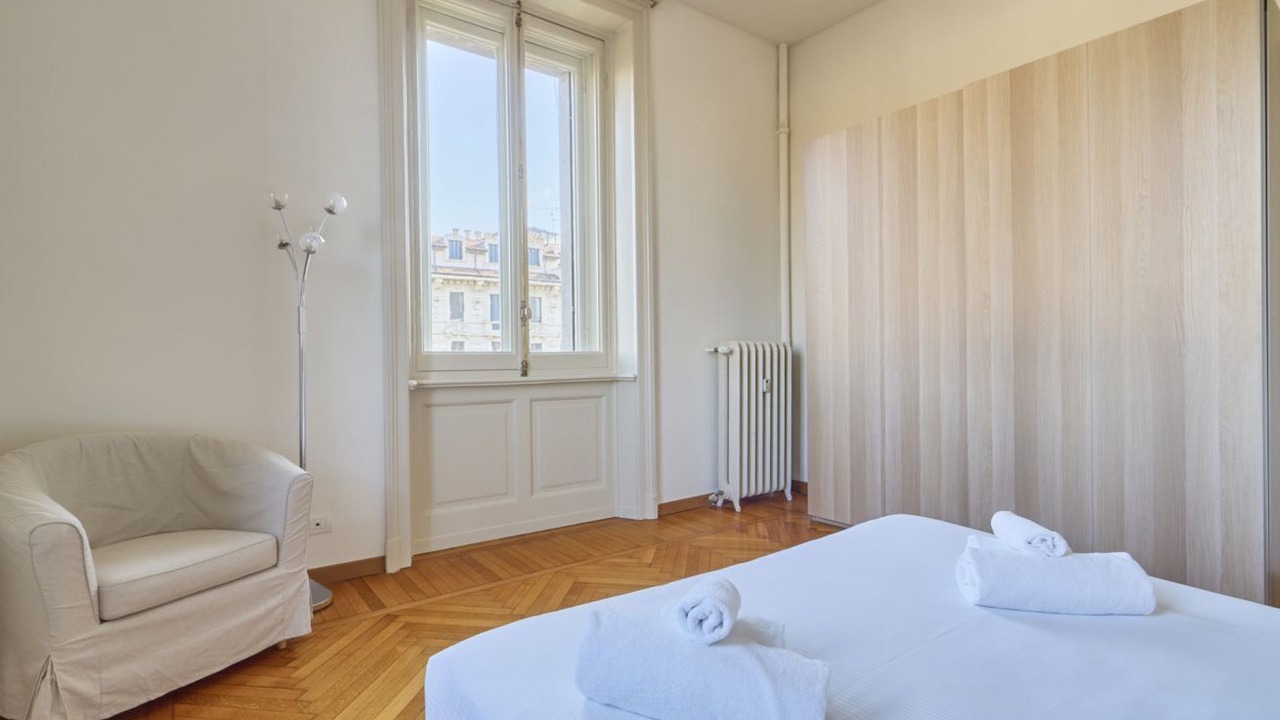 Photo of Bedroom in Magenta