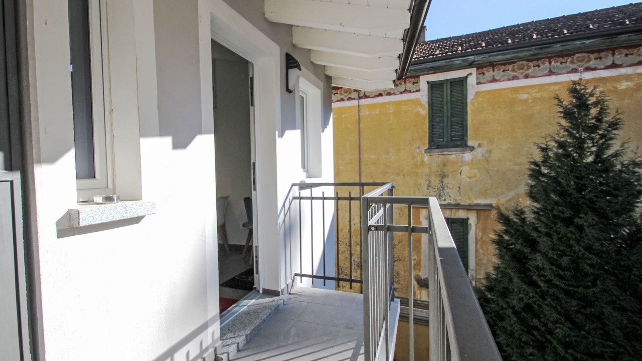 Photo of Patio Balcony in Lavena Ponte Tresa