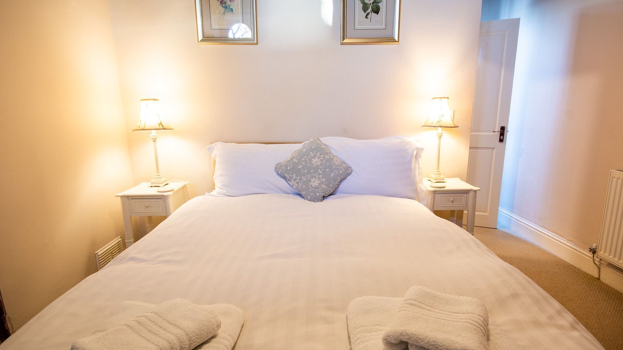 Photo of Bedroom in Rhoscolyn