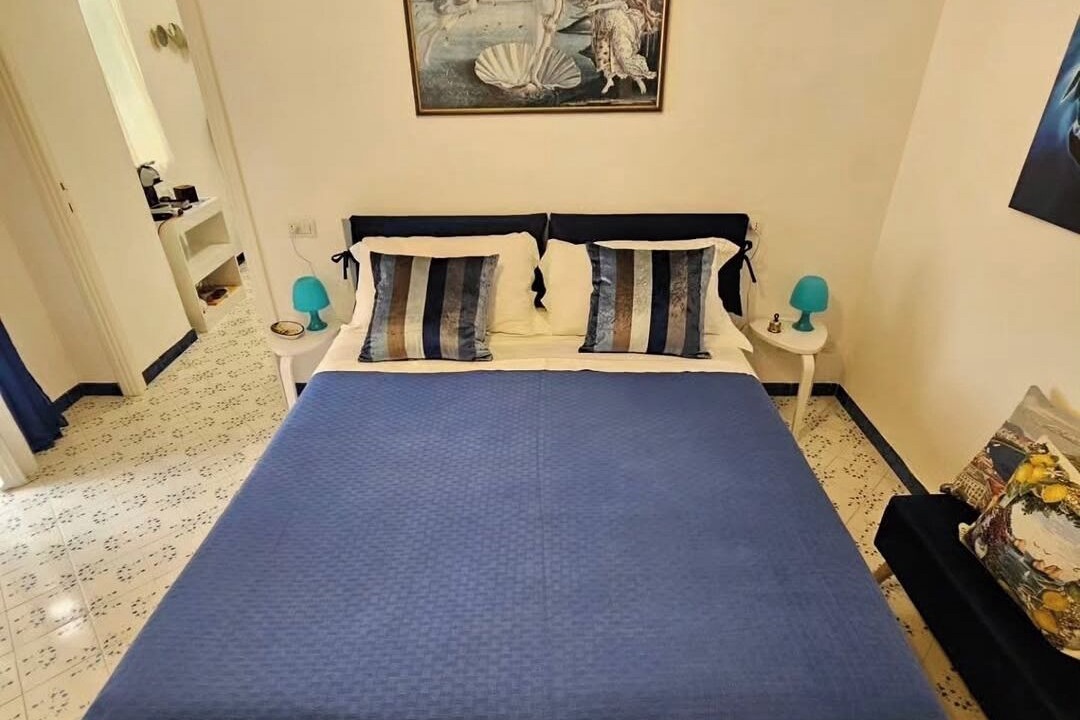 Photo of Bedroom in Capri
