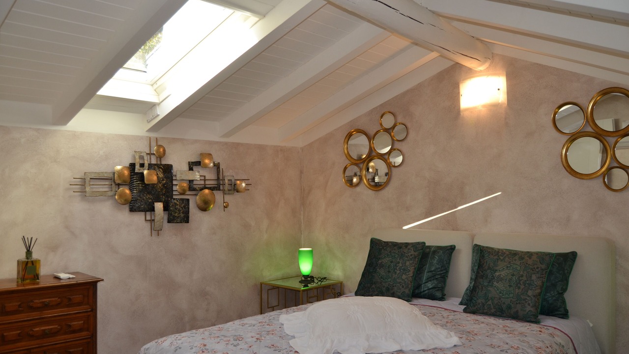 Photo of Bedroom in Dongo