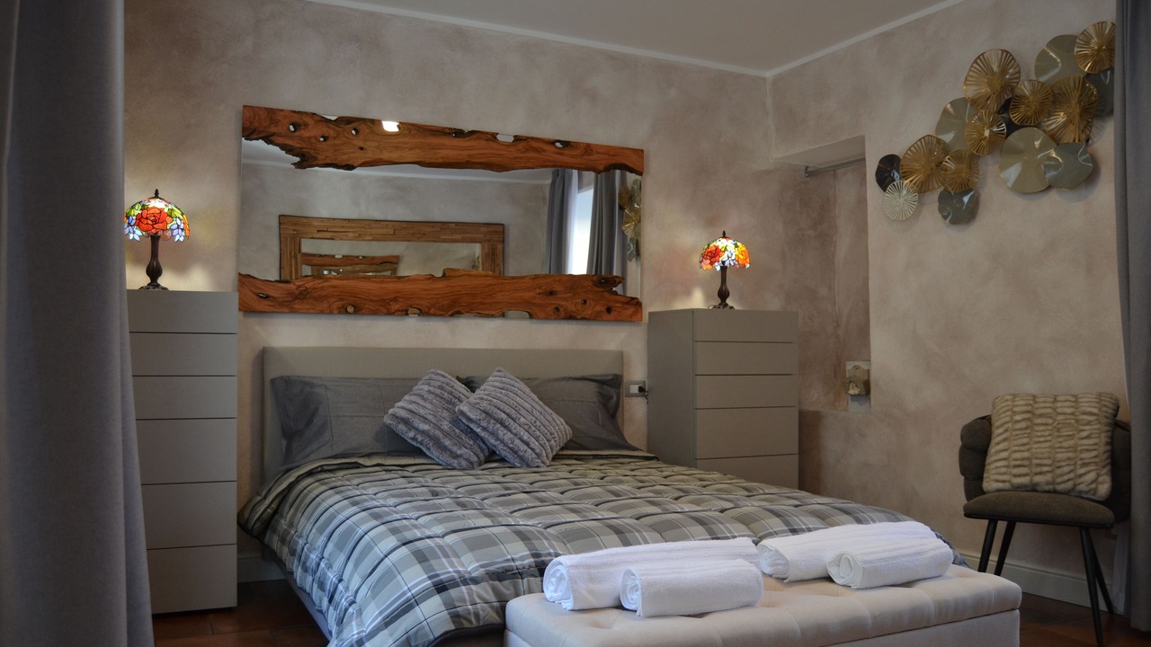 Photo of Bedroom in Dongo