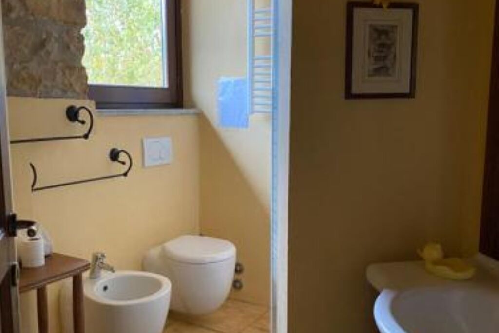 Photo of Bathroom in Bubbio