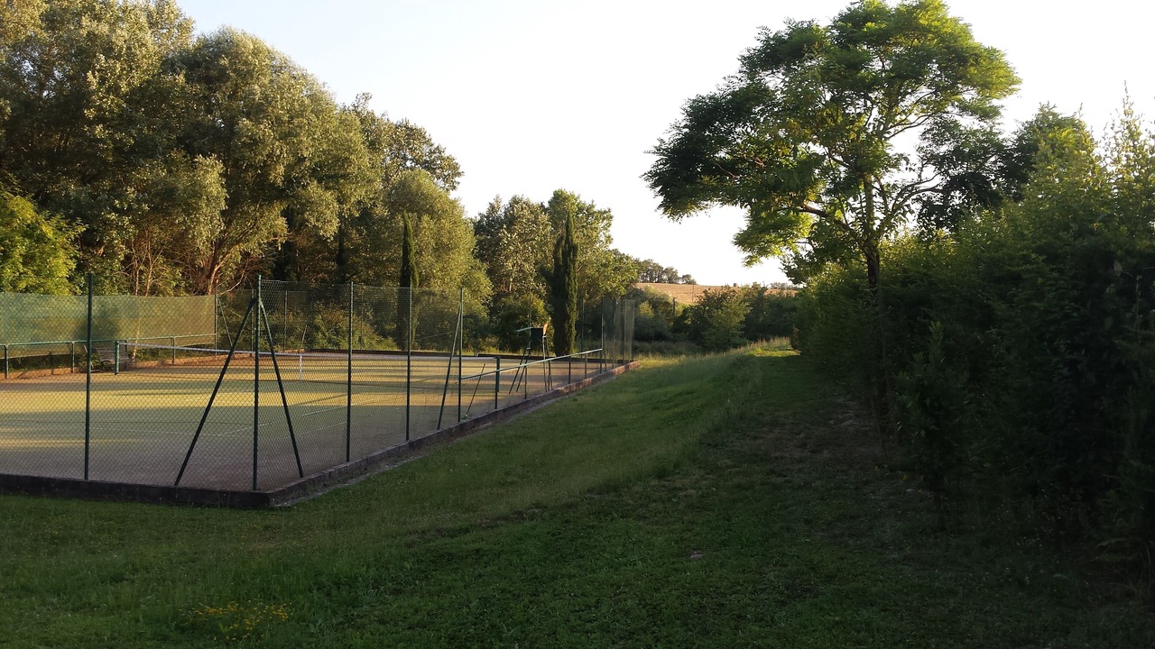 Photo of Others in Cignan Bianco