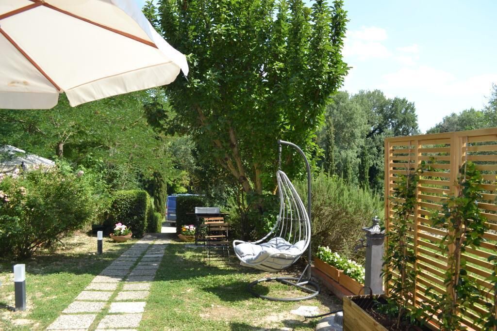 Photo of Patio Balcony in Cignan Bianco