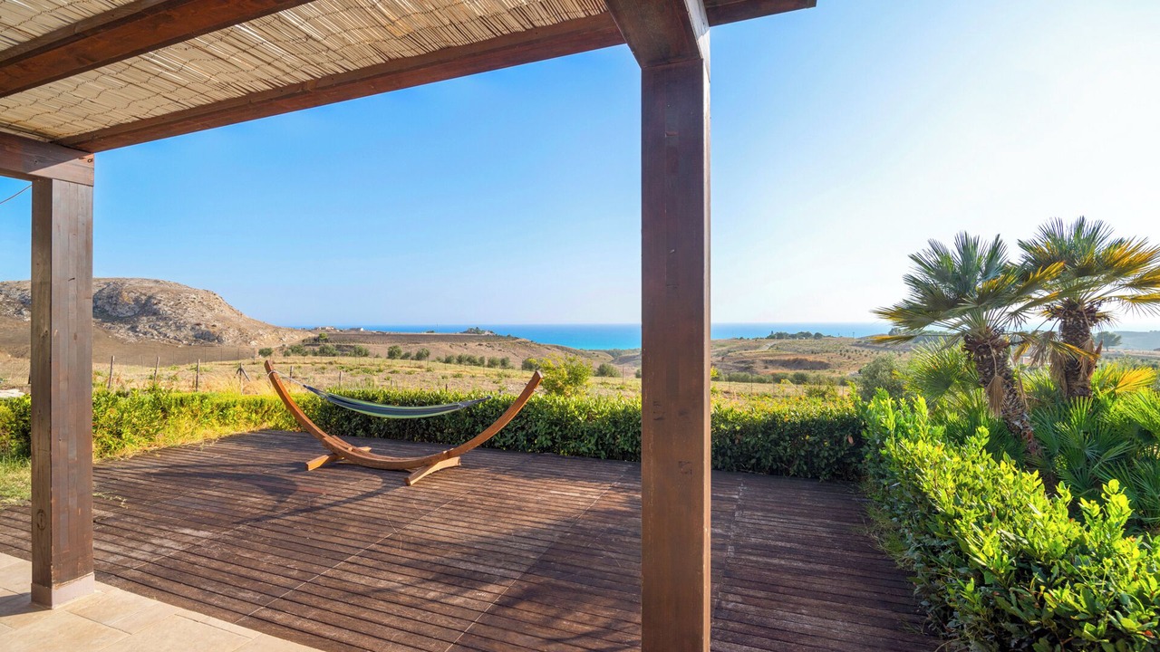 Photo of Patio Balcony in Cattolica Eraclea