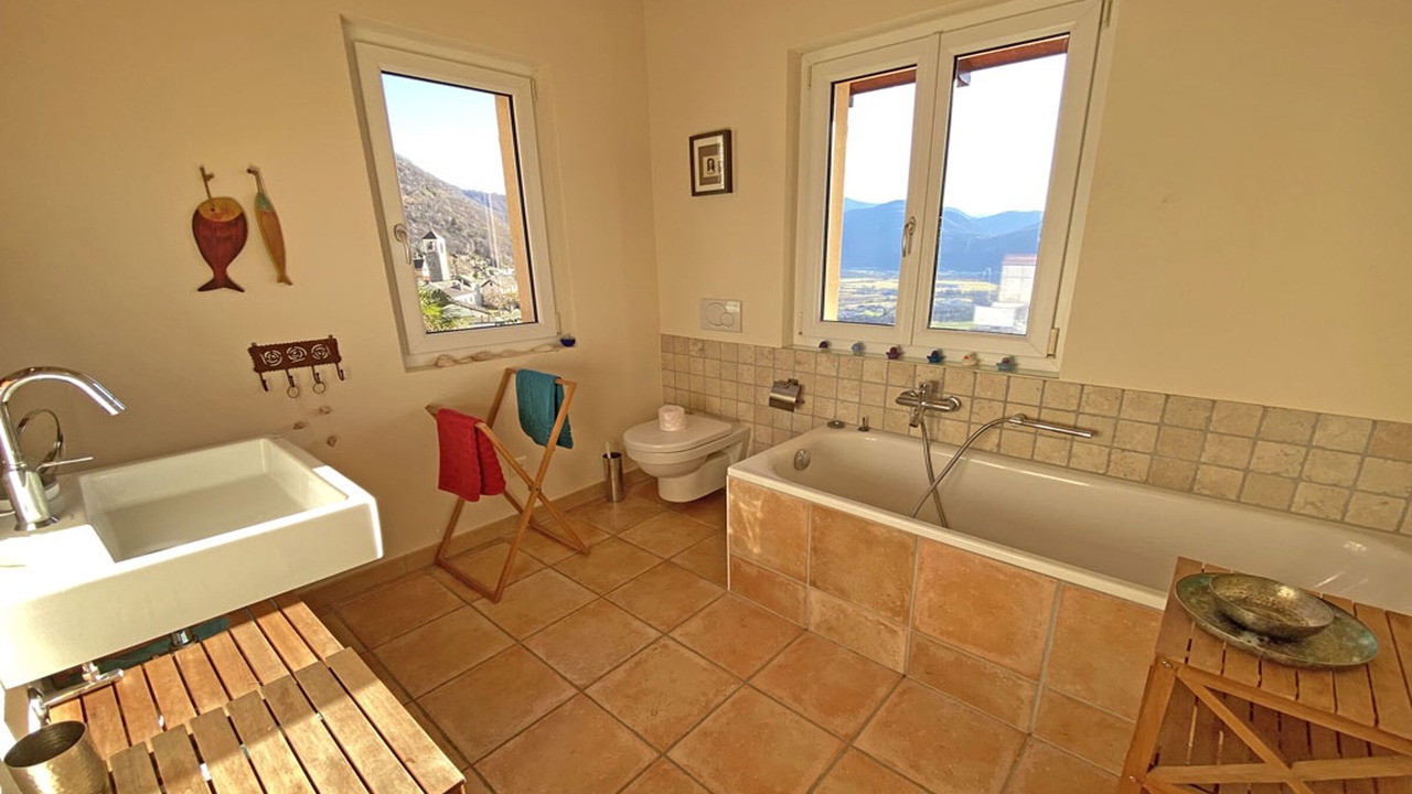Photo of Bathroom in Brione sopra Minusio