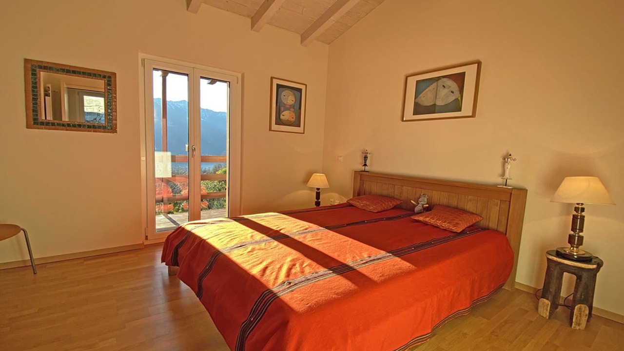 Photo of Bedroom in Brione sopra Minusio