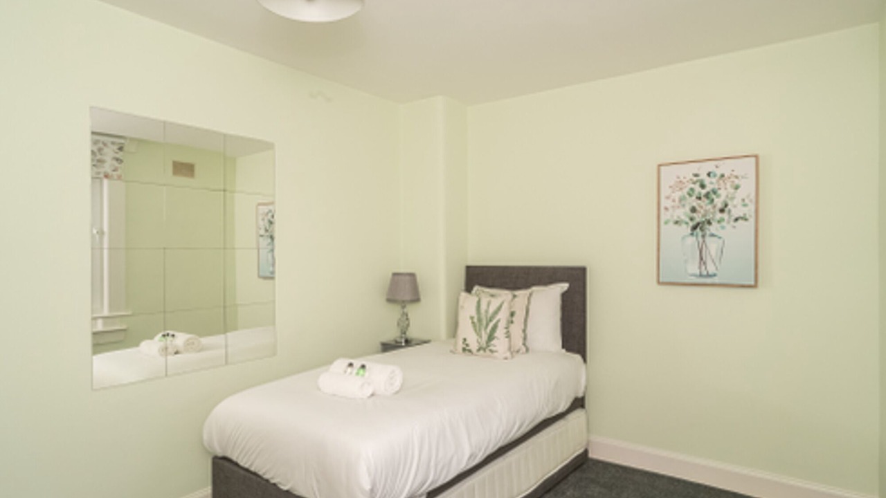 Photo of Bedroom in Rosewell