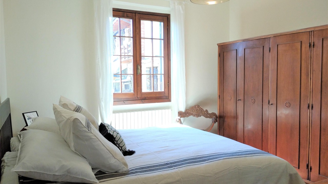 Photo of Bedroom in Someraro