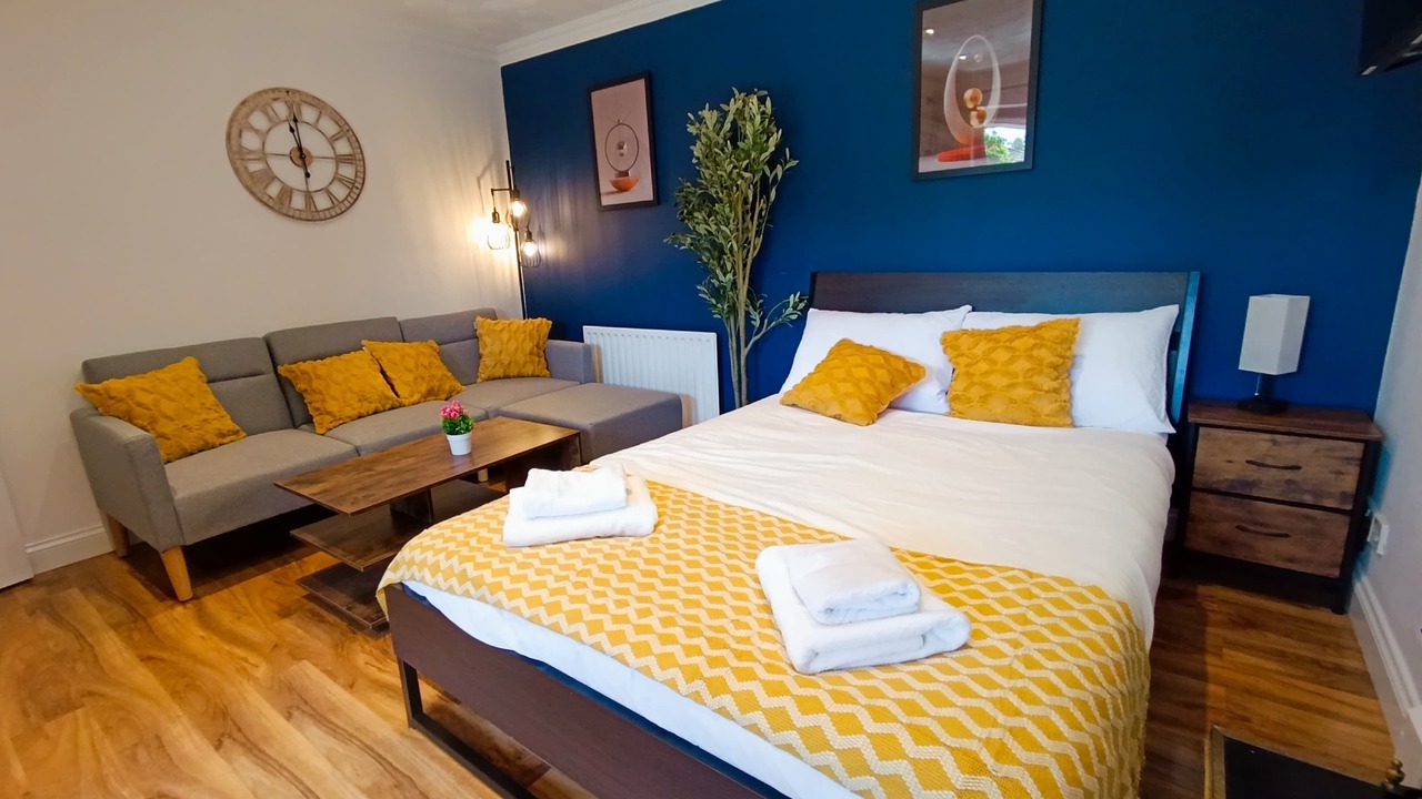 Photo of Bedroom in Portsmouth City Centre