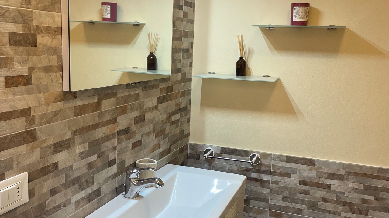 Photo of Bathroom in Twist