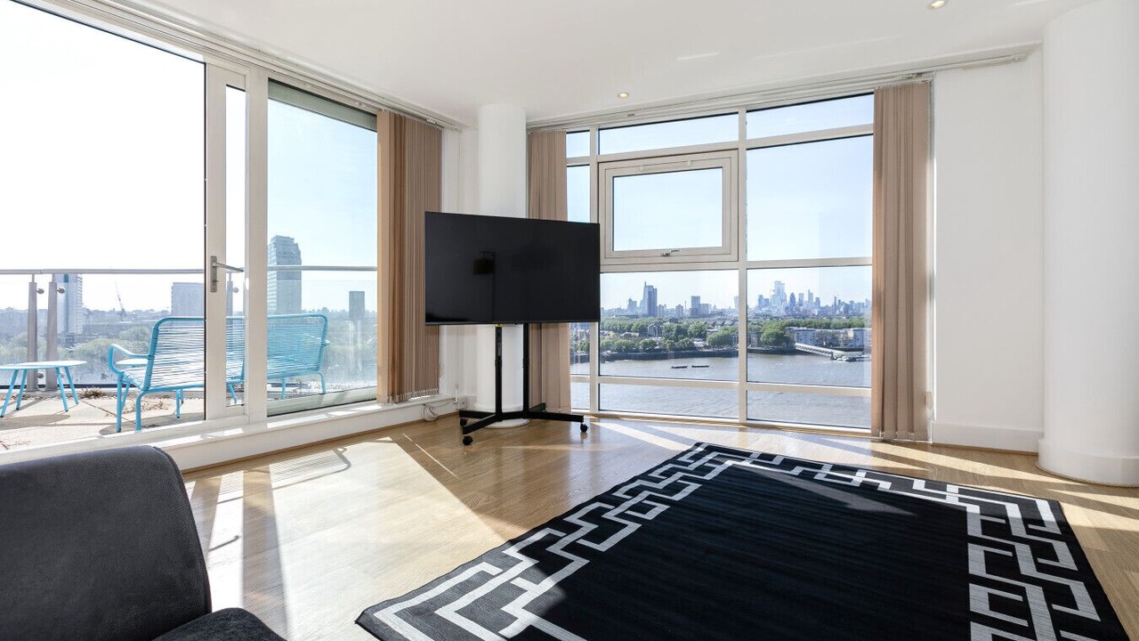 Photo of Livingroom in Island Gardens