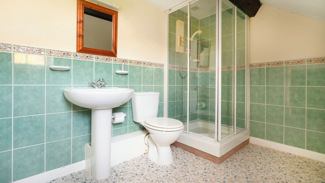 Photo of Bathroom in Chapel Stile