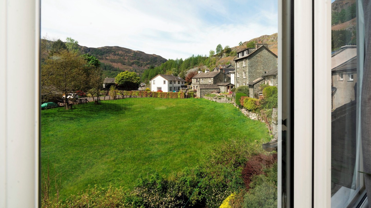 Photo of Others in Chapel Stile