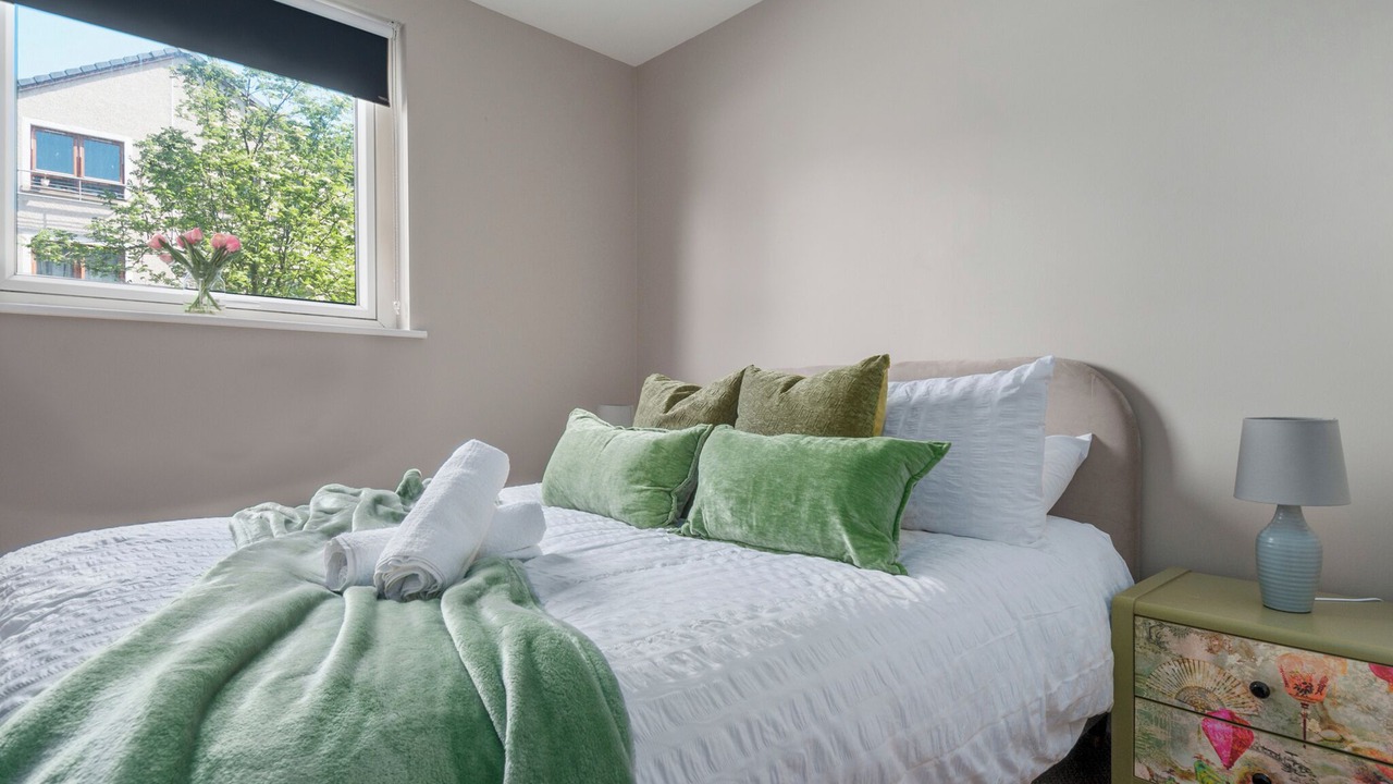 Photo of Bedroom in Muirhouse