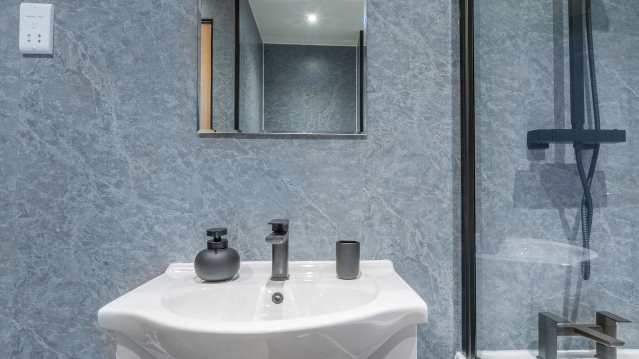 Photo of Bathroom in Muirhouse