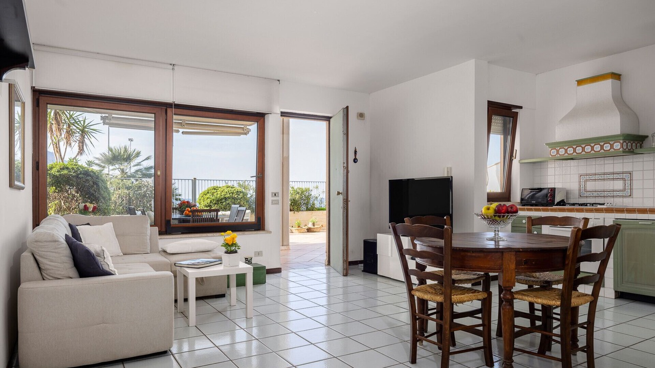 Photo of Livingroom in Addaura