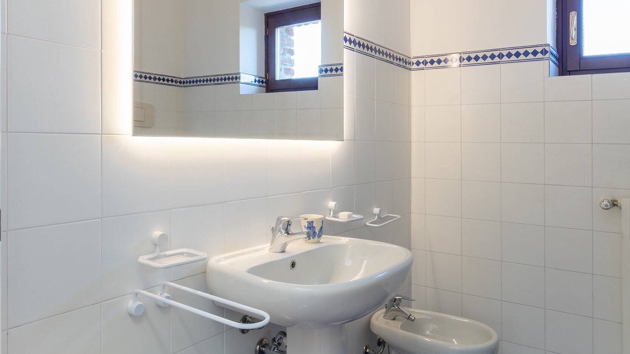 Photo of Bathroom in Custoza