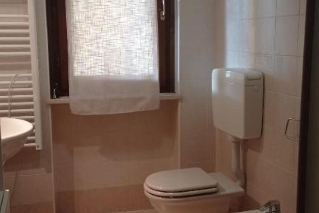 Photo of Bathroom in Verolanuova