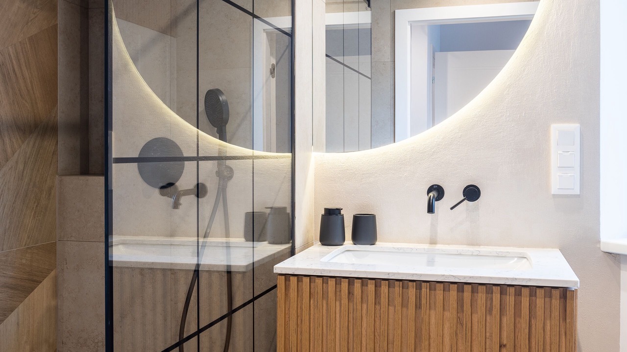 Photo of Bathroom in Commezzadura