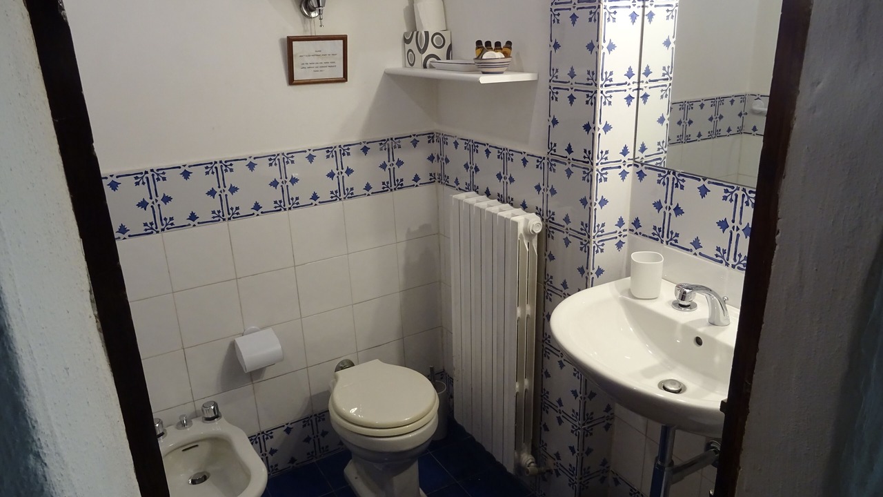 Photo of Bathroom in Arezzola