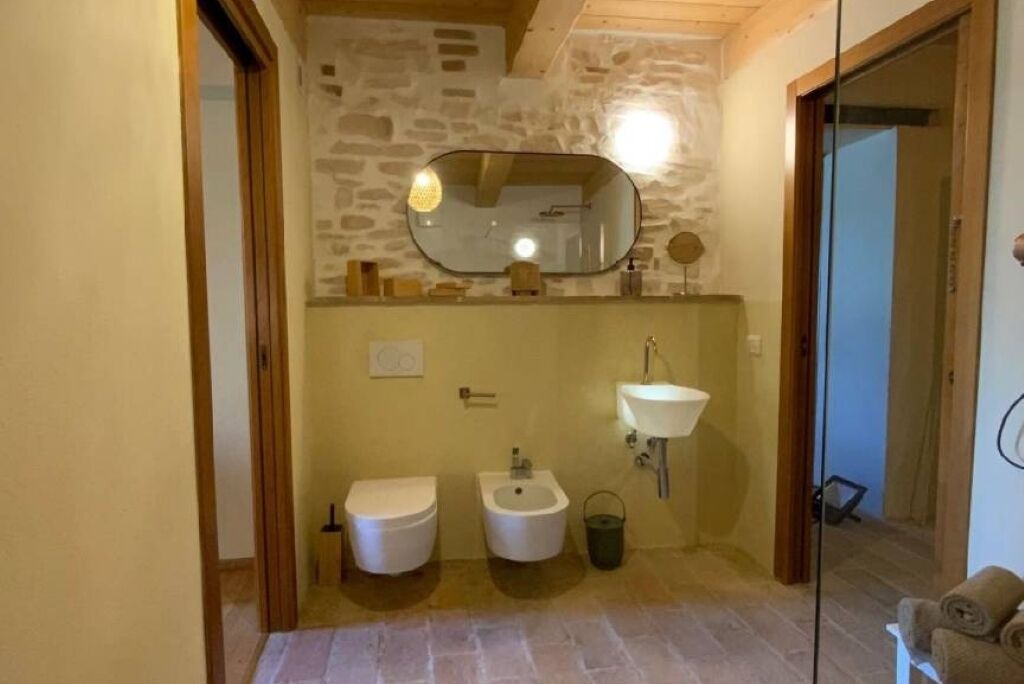 Photo of Bathroom in Pergola