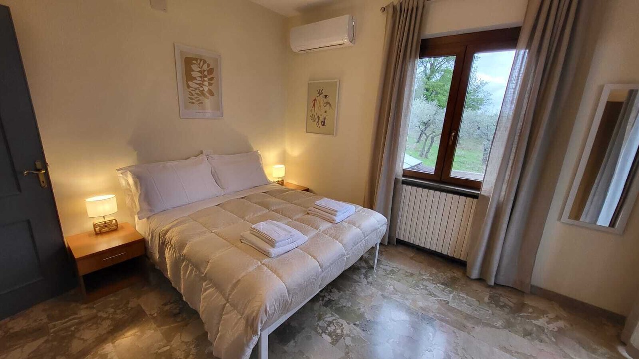 Photo of Bedroom in Montefalco