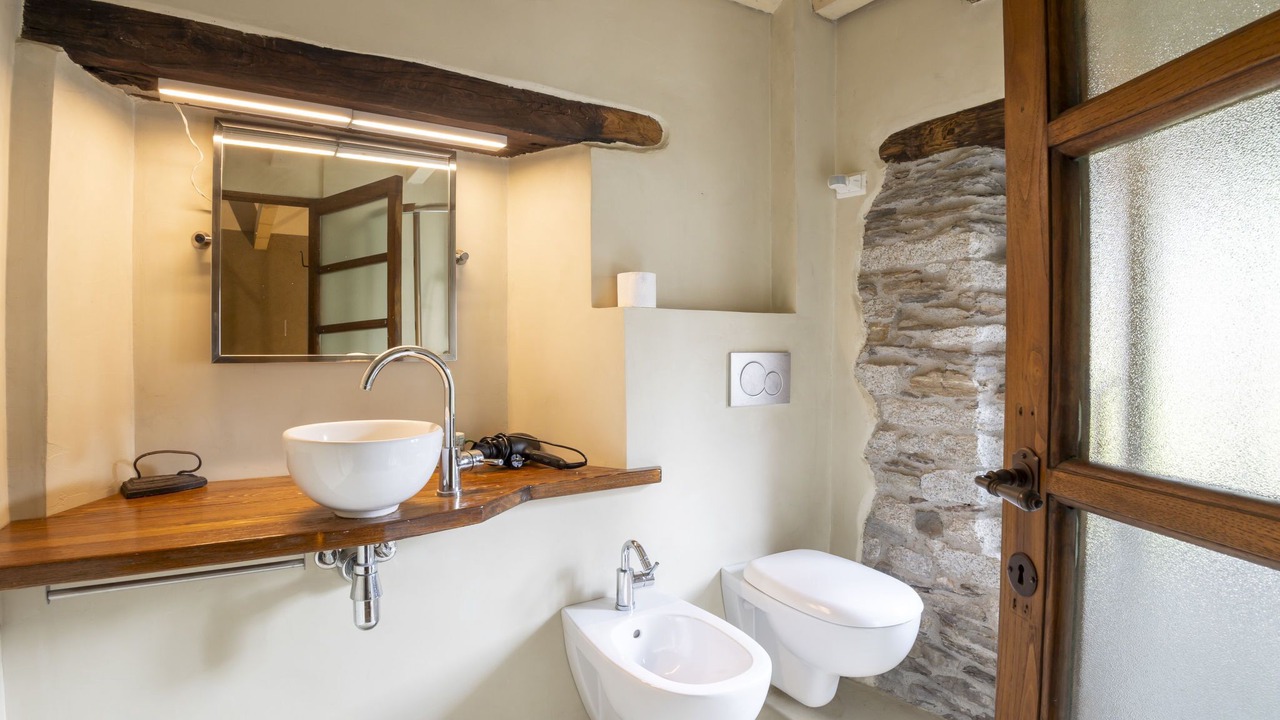 Photo of Bathroom in Mergozzo