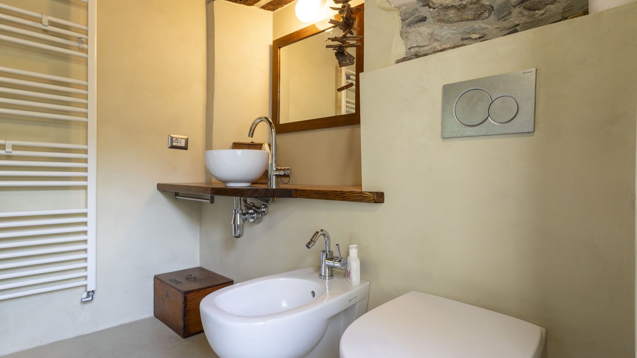 Photo of Bathroom in Mergozzo