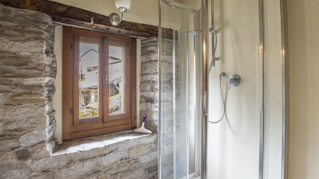 Photo of Bathroom in Mergozzo