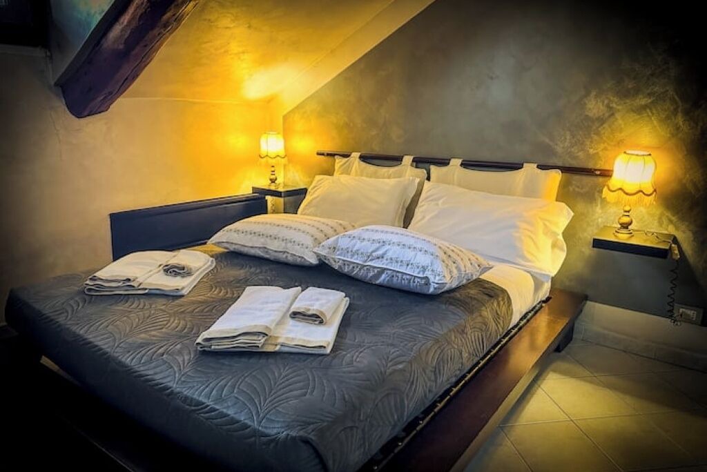 Photo of Bedroom in Roman Quarter