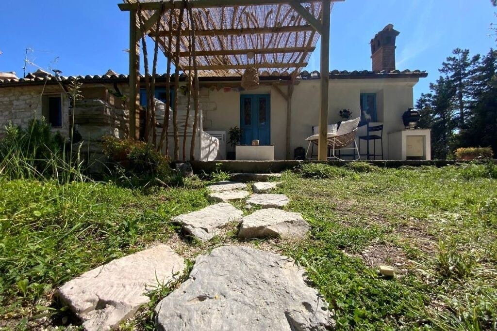 Photo of Outdoor in Pergola