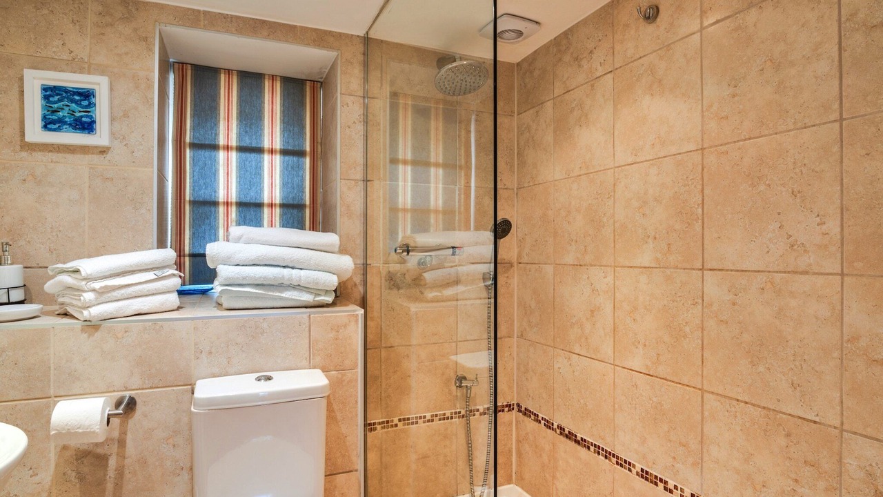 Photo of Bathroom in Mortehoe