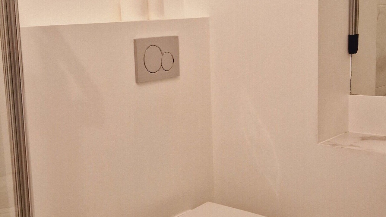 Photo of Bathroom in Roman Quarter