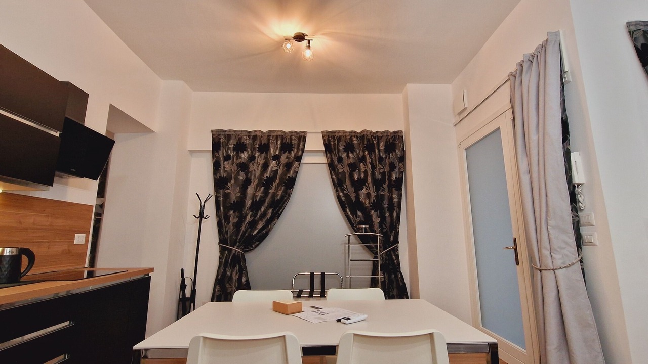 Photo of Kitchen in Roman Quarter