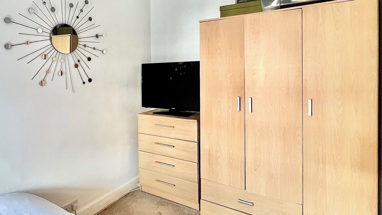 Photo of Bedroom in Mapesbury