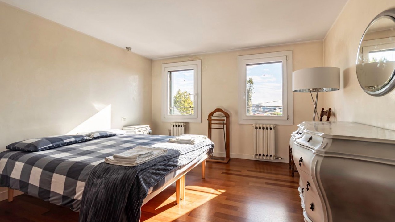 Photo of Bedroom in Oriago