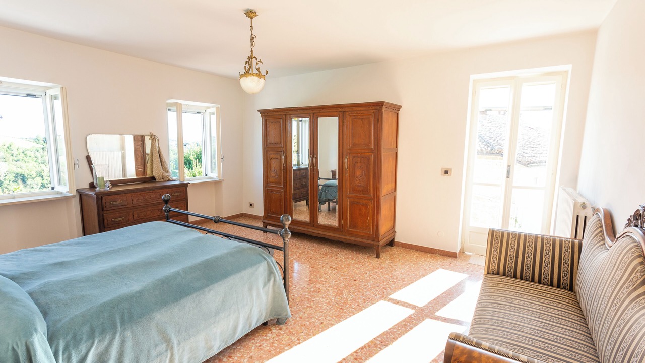 Photo of Bedroom in Mombercelli