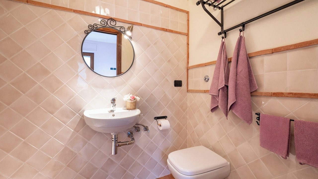 Photo of Bathroom in Cingoli