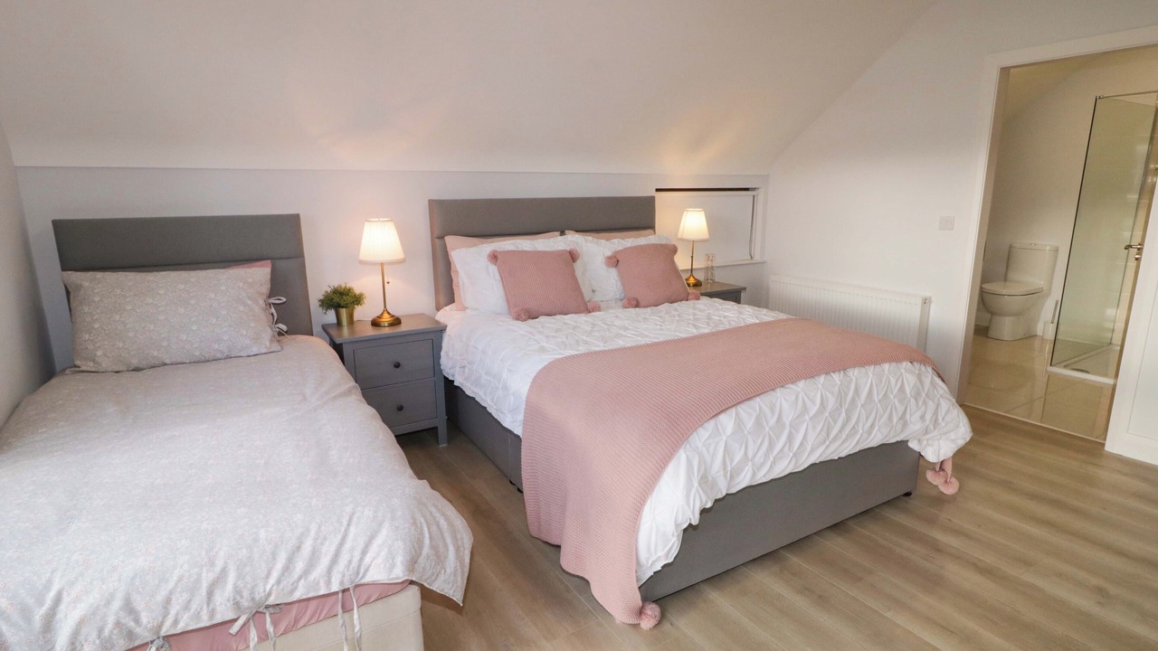 Photo of Bedroom in Belleek