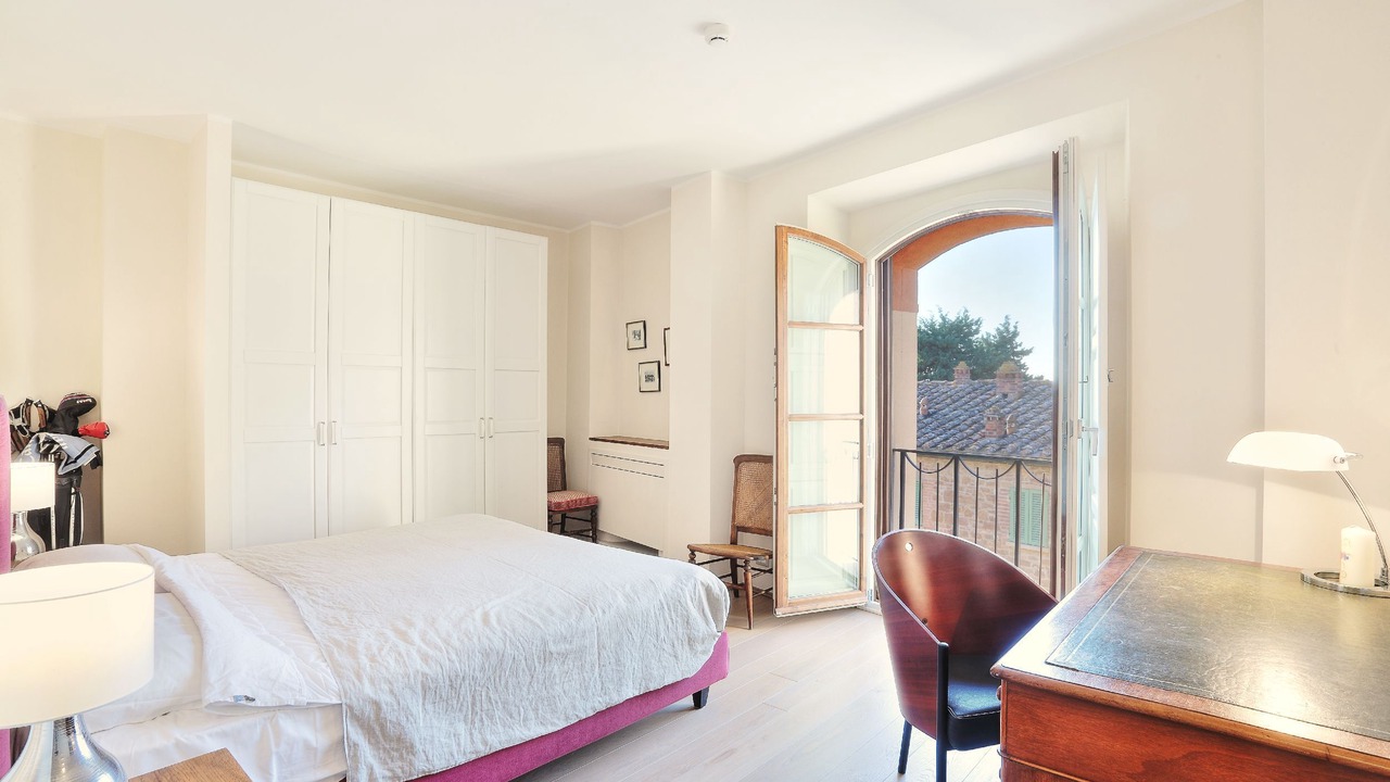 Photo of Bedroom in Castelfalfi