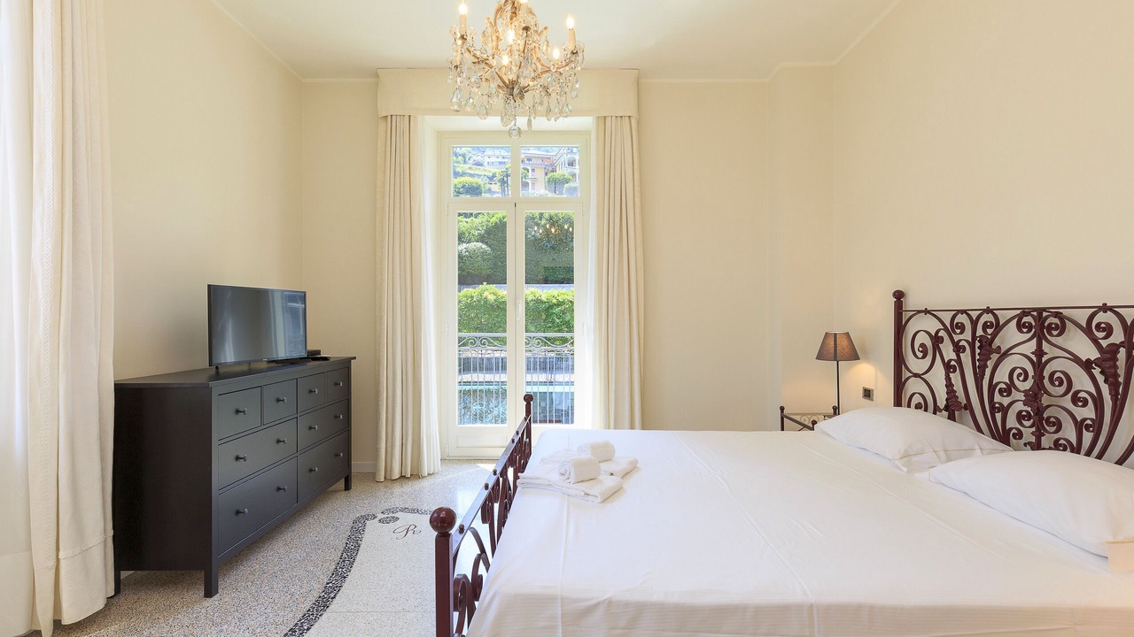 Photo of Bedroom in Stresa