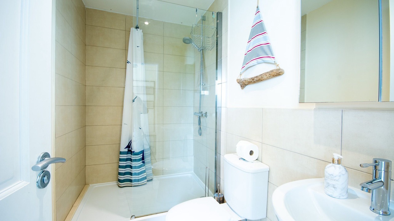 Photo of Bathroom in Llanfaethlu