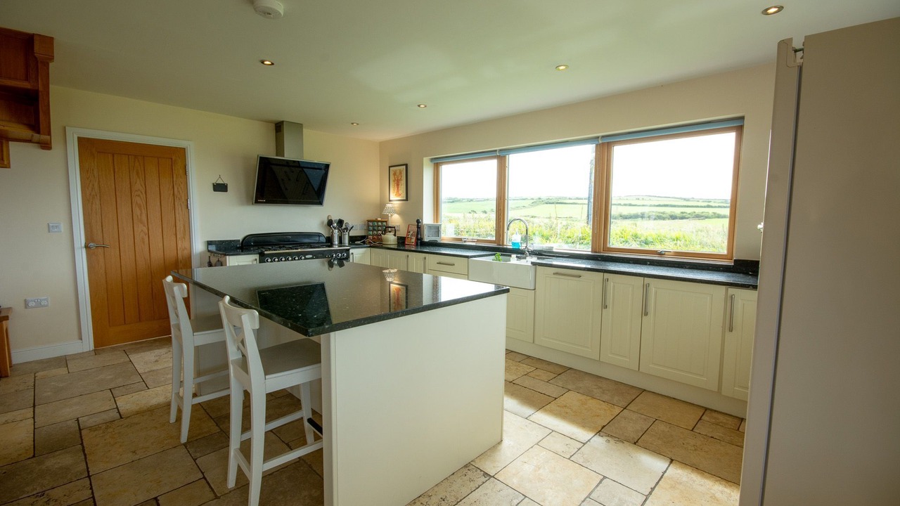 Photo of Kitchen in Llanfaethlu